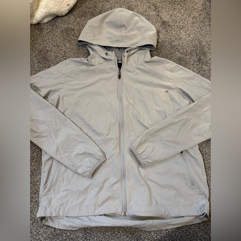 Vuori Trainer Shell Jacket - image 1